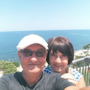 Meet your Posher, Carole